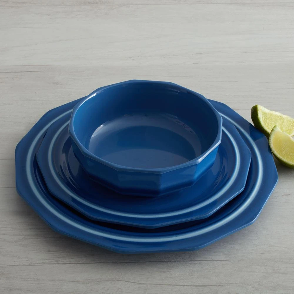 Heritage Blue Set Of 4 Outdoor Melamine Salad Plates 4 Heritage Blue Set Of 4 Outdoor Melamine Salad Plates - Image 2