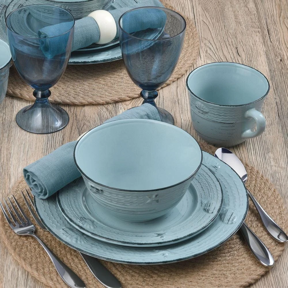 Trellis Coastal Teal 16 Piece Dinnerware Set, Service For 4 4 Trellis Coastal Teal 16 Piece Dinnerware Set, Service For 4 - Image 2