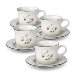 Winterberry® Set Of 4 Cups And Saucers