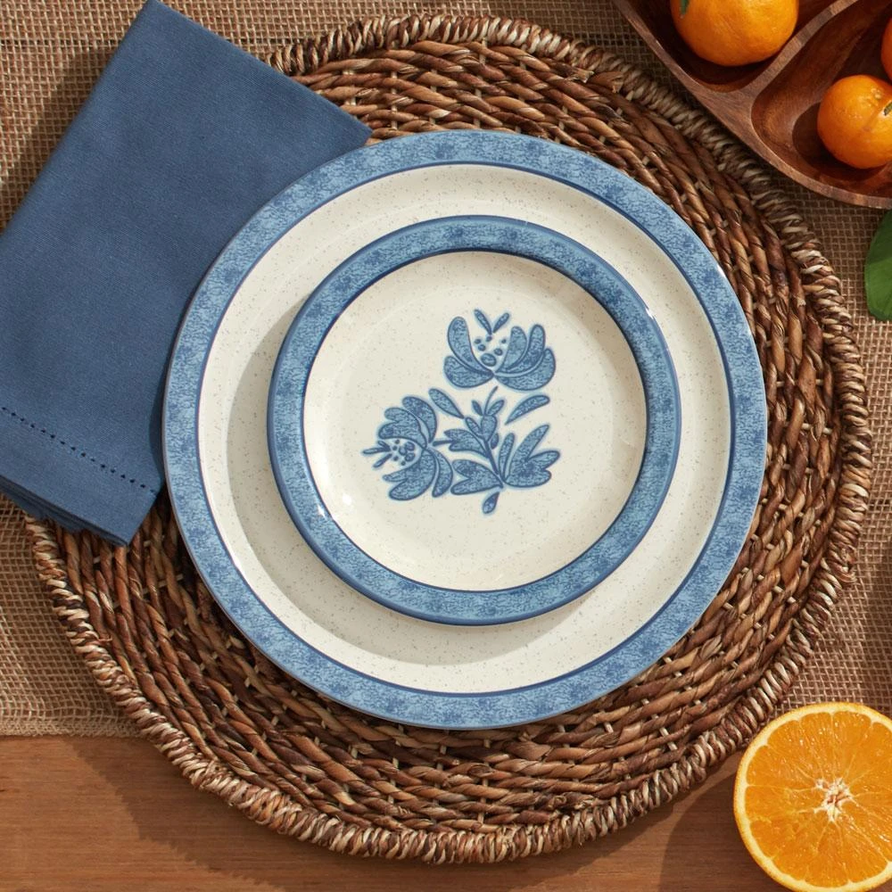 Yorktowne Set Of 4 Outdoor Melamine Salad Plates 4 Yorktowne Set Of 4 Outdoor Melamine Salad Plates - Image 2